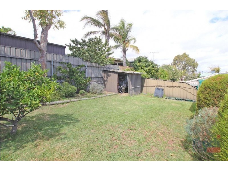 4 Wayside Drive, Hallett Cove SA 5158