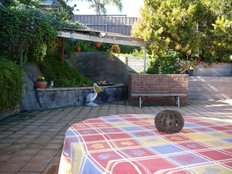 4 Wayside Drive, Hallett Cove SA 5158