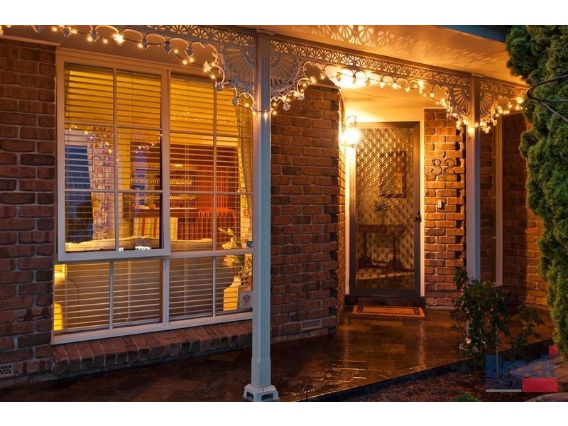 32 Barramundi Drive, Hallett Cove SA 5158