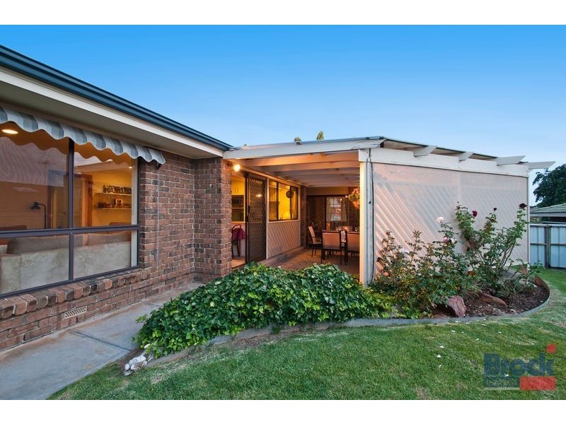 32 Barramundi Drive, Hallett Cove SA 5158