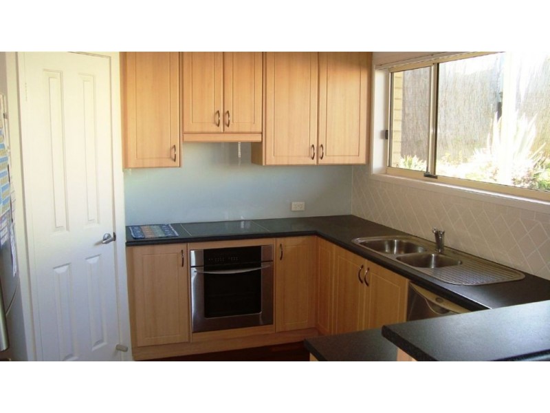 11 Fairhill Street, Hallett Cove SA 5158