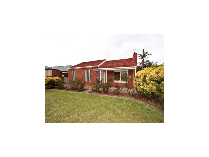 317 Oaklands Rd, Marion SA 5043