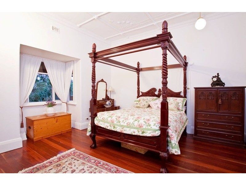 47 East Parade, Kingswood SA 5062