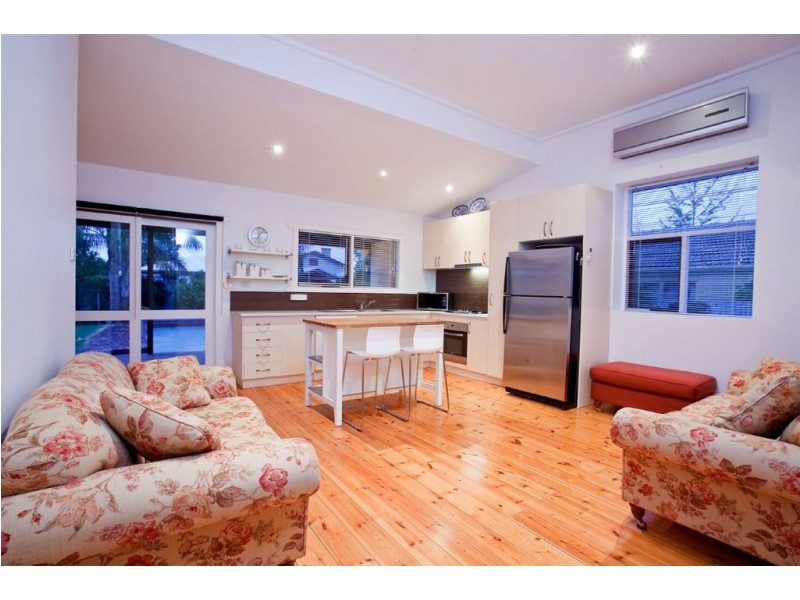 47 East Parade, Kingswood SA 5062