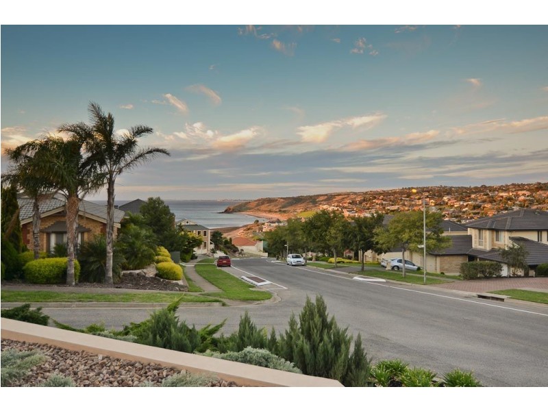 35 Cormorant Drive, Hallett Cove SA 5158