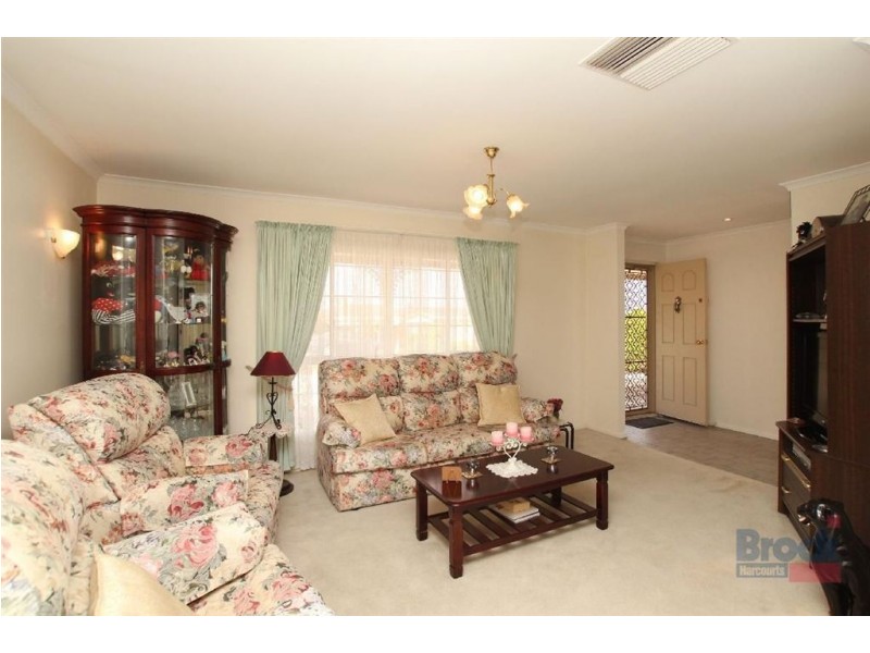 43 Lerunna Avenue, Hallett Cove SA 5158