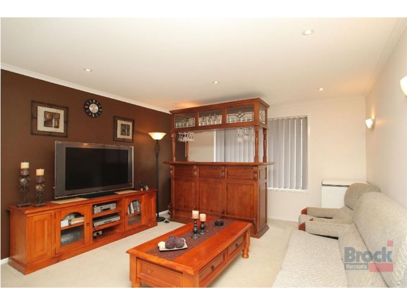 43 Lerunna Avenue, Hallett Cove SA 5158