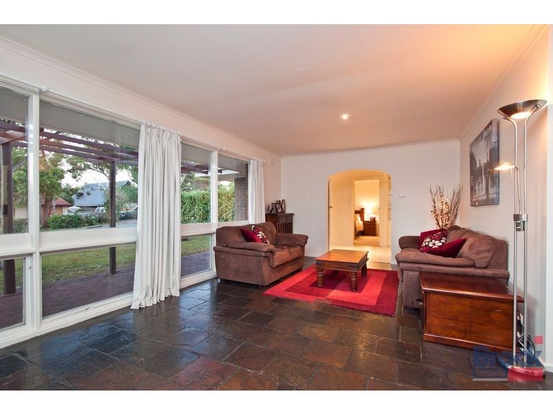 27 South Avenue, Hallett Cove SA 5158