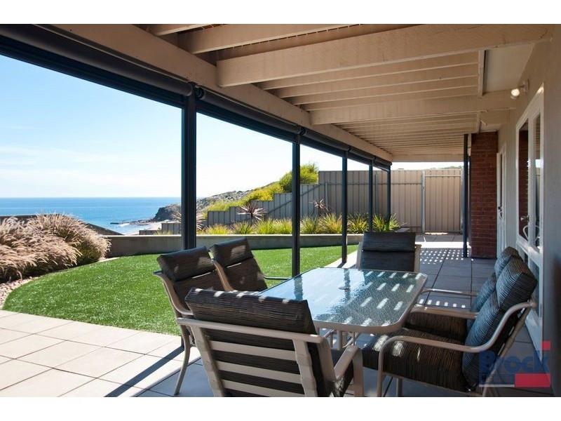 1 Arafura Court, Hallett Cove SA 5158