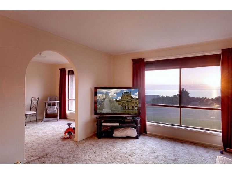 46 Lerunna Avenue, Hallett Cove SA 5158