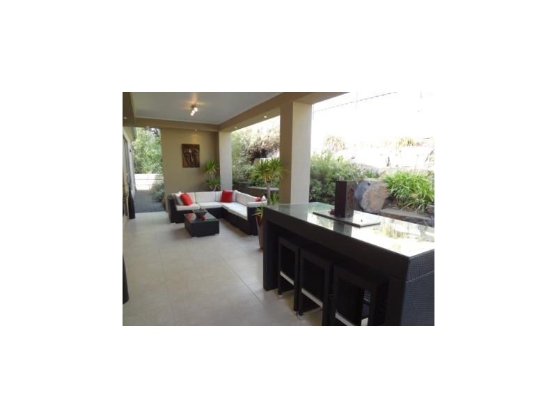 1 Norfolk Street, Flagstaff Hill SA 5159