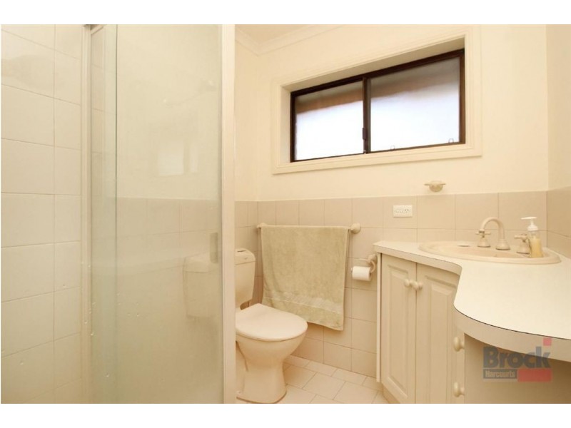 32 Caswell Drive, Hallett Cove SA 5158