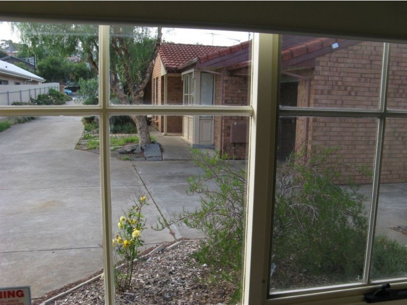 3/3 First Street, Hallett Cove SA 5158
