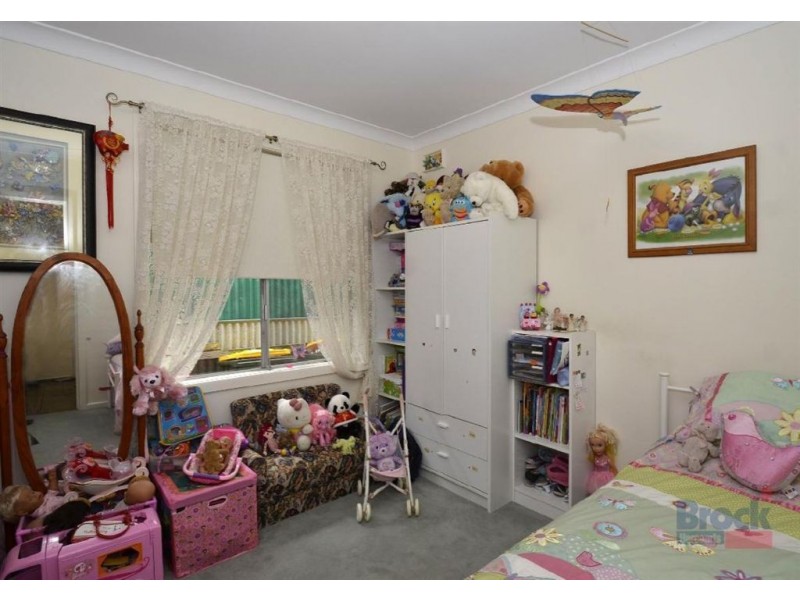 6 Claudia Street, Para Vista SA 5093