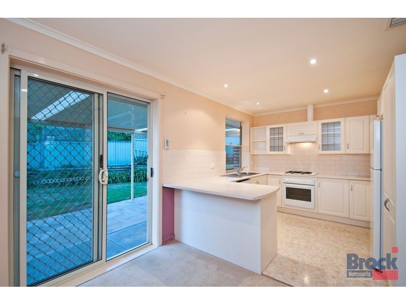 23 Columbia Crescent, Hallett Cove SA 5158