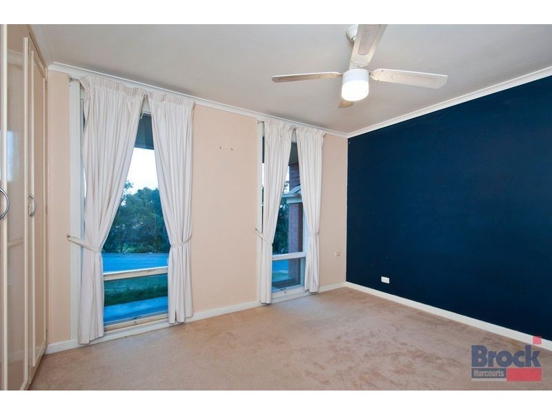 23 Columbia Crescent, Hallett Cove SA 5158