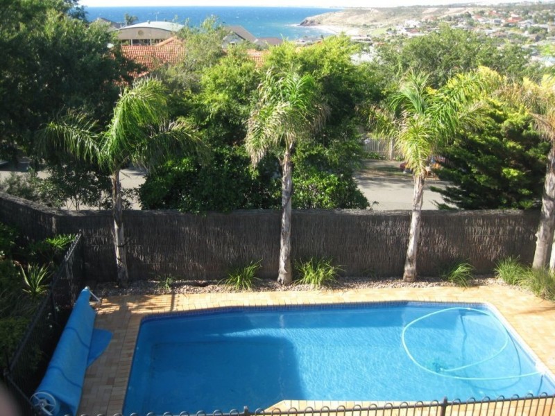 1 Brampton Court, Hallett Cove SA 5158