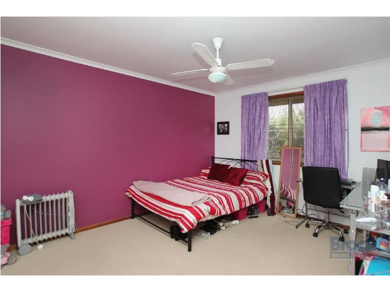 1 Brampton Court, Hallett Cove SA 5158