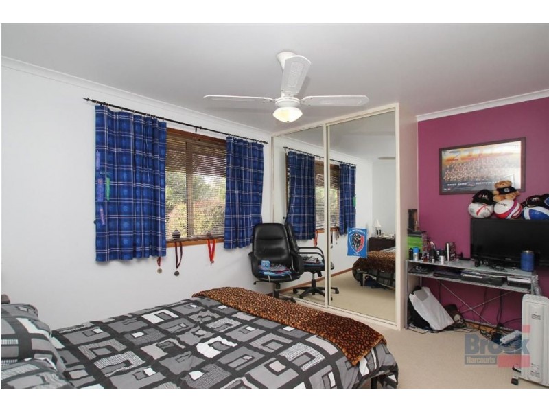 1 Brampton Court, Hallett Cove SA 5158