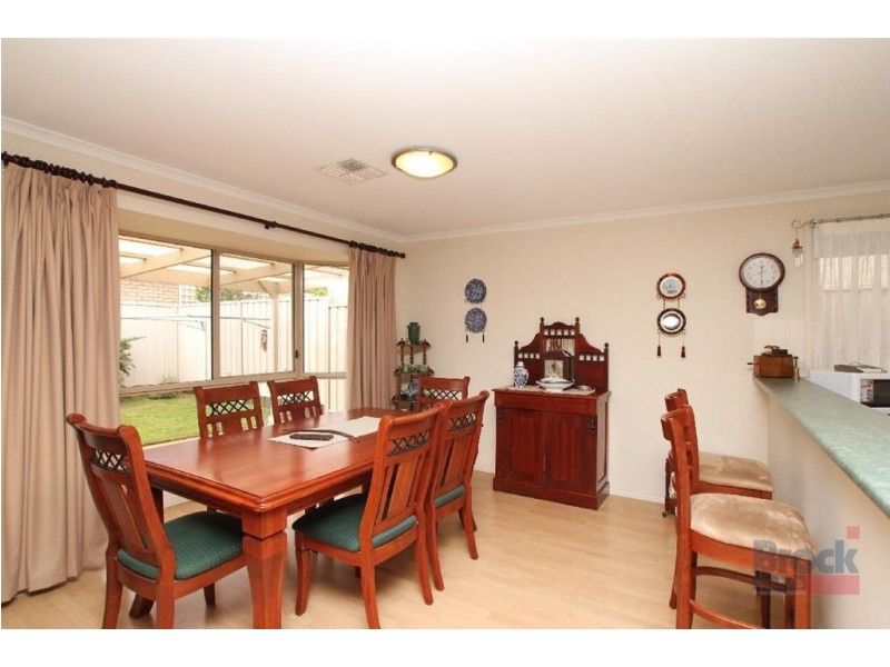 17 Caroline Close, Sheidow Park SA 5158