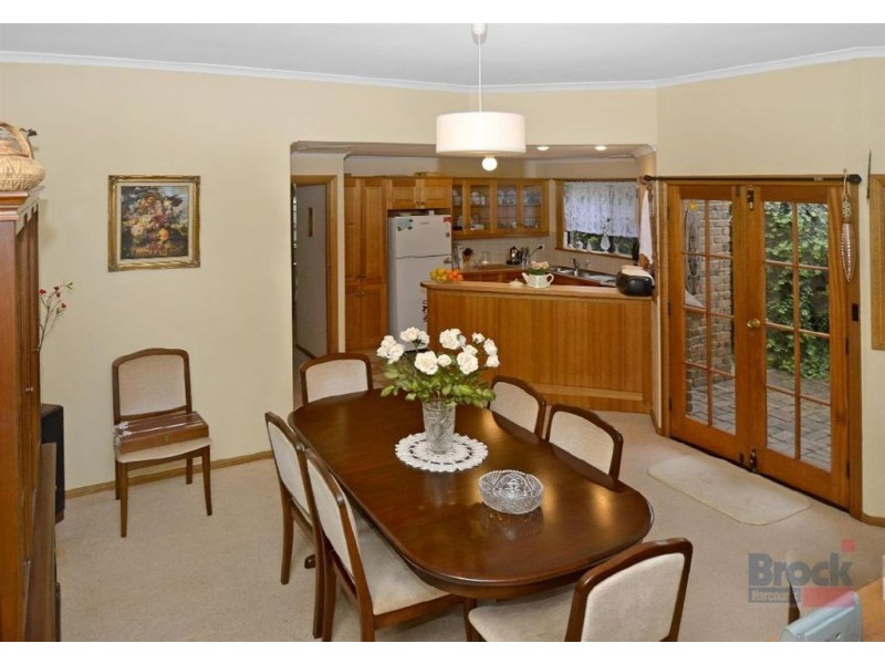 18a Moor Crescent, Hallett Cove SA 5158