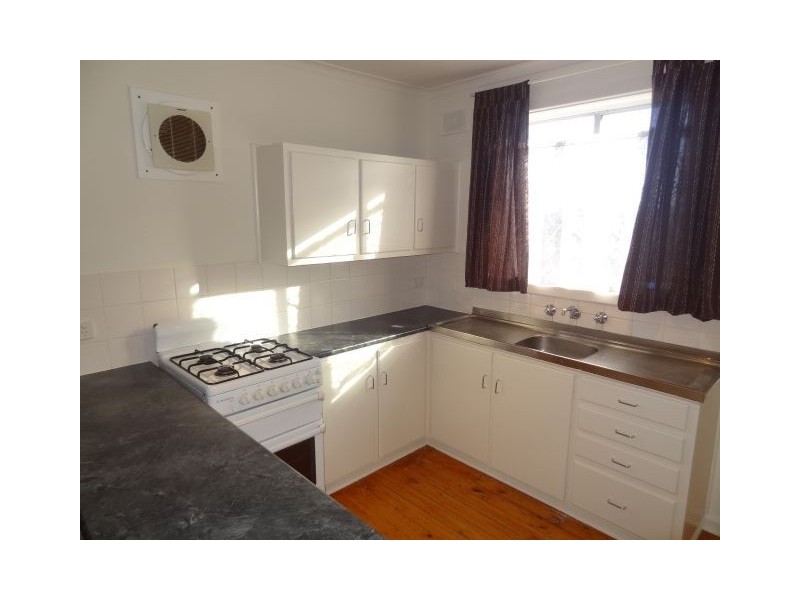19 Isabella Rd, Morphett Vale SA 5162