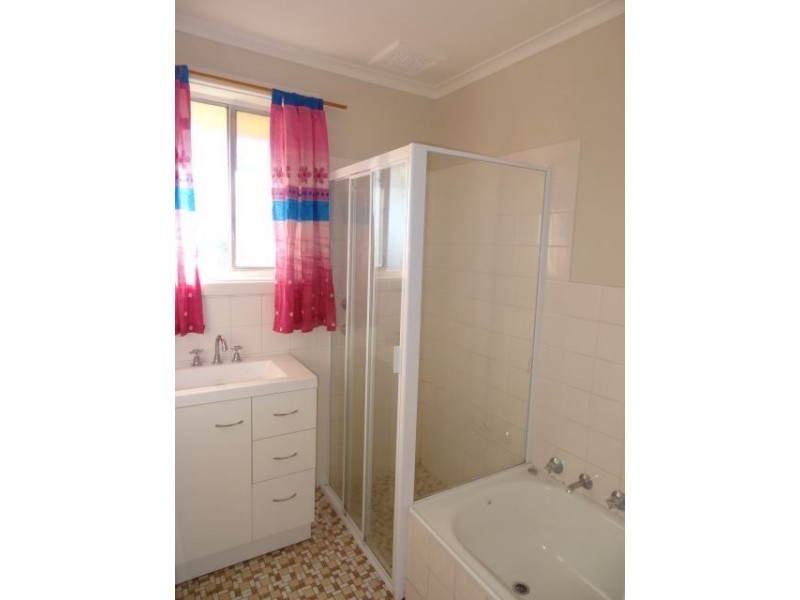 19 Isabella Rd, Morphett Vale SA 5162