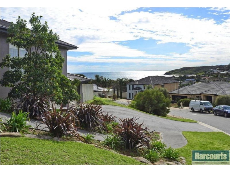 12 Ibis Crescent, Hallett Cove SA 5158