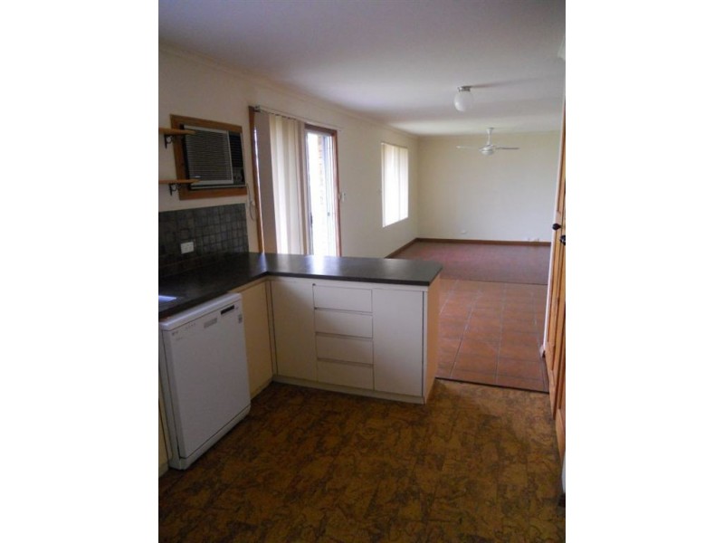 33 Rogana Street, Hallett Cove SA 5158