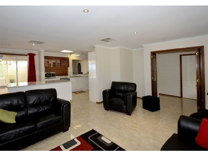 13 Tornado Avenue, Hallett Cove SA 5158