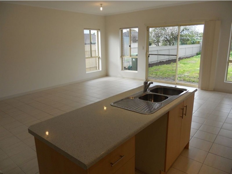 11 Day Street, Sturt SA 5047