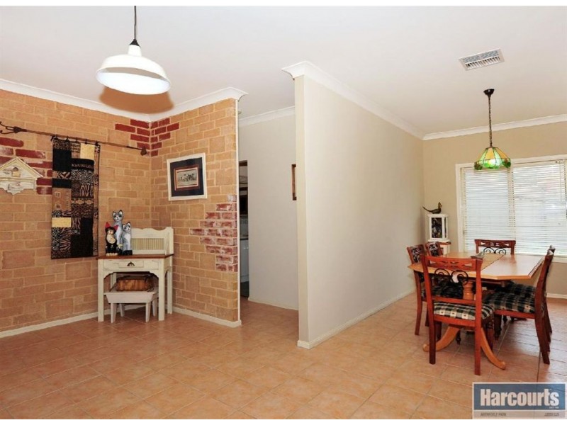 7 Carlisle Court, Hallett Cove SA 5158