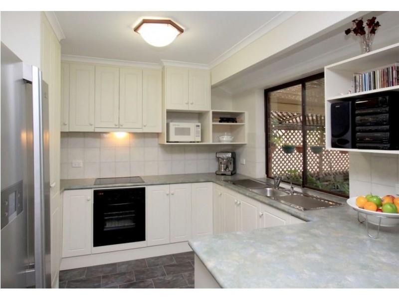 90 Barramundi Drive, Hallett Cove SA 5158