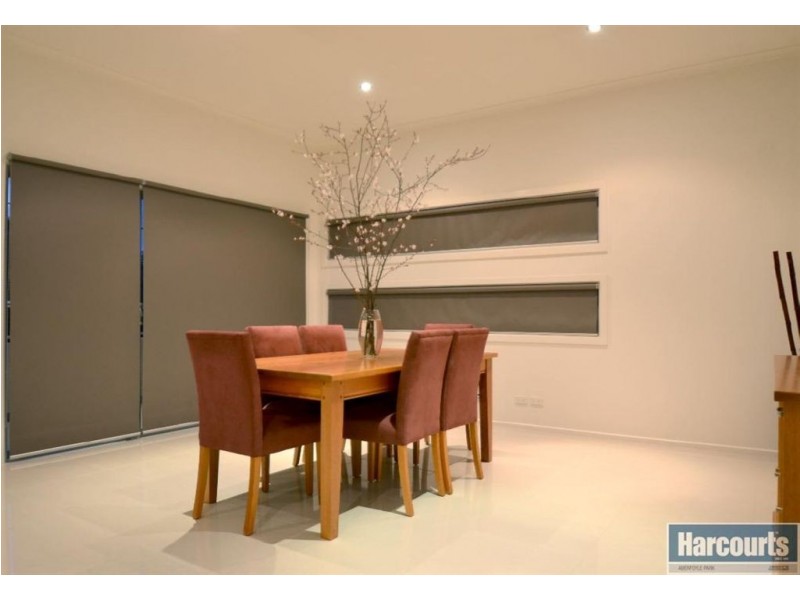 11 Barton Avenue, Kingston Park SA 5049