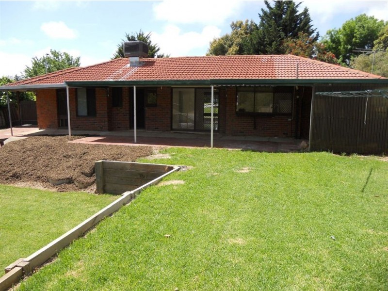 1 Bovard Court, Trott Park SA 5158