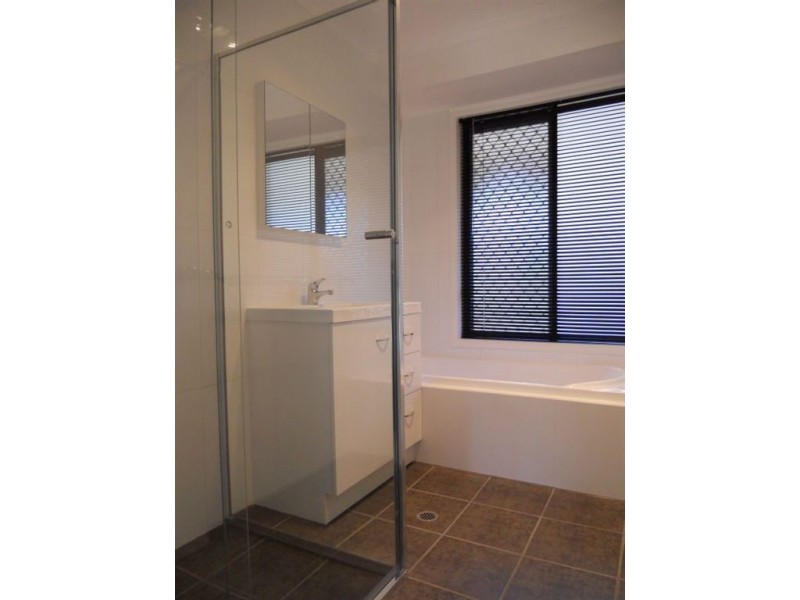 1 Bovard Court, Trott Park SA 5158