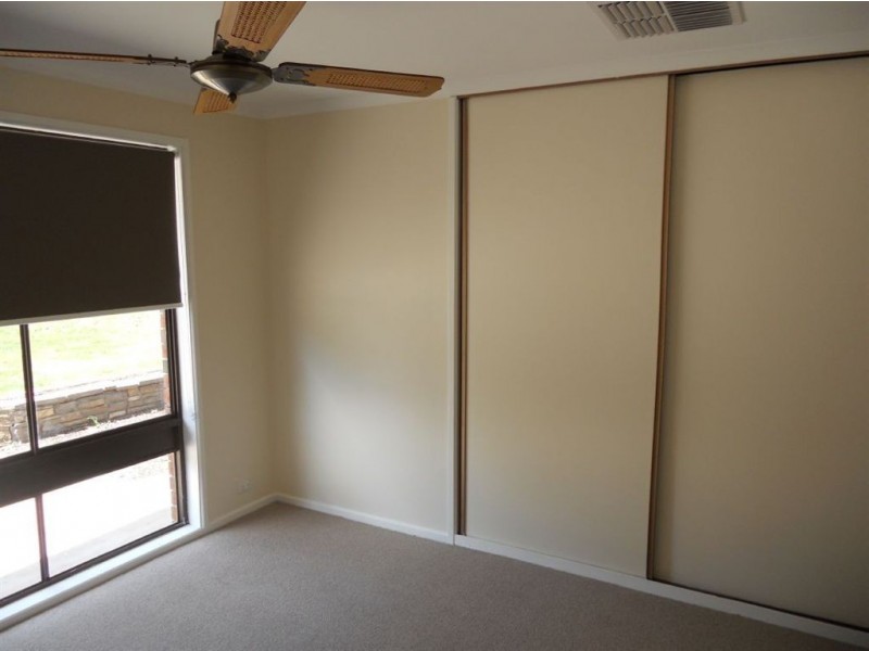 1 Bovard Court, Trott Park SA 5158