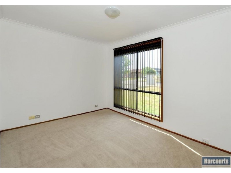 18 Fisher Avenue, Trott Park SA 5158