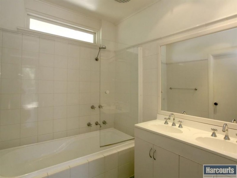 3a Kingston Crescent, Kingston Park SA 5049