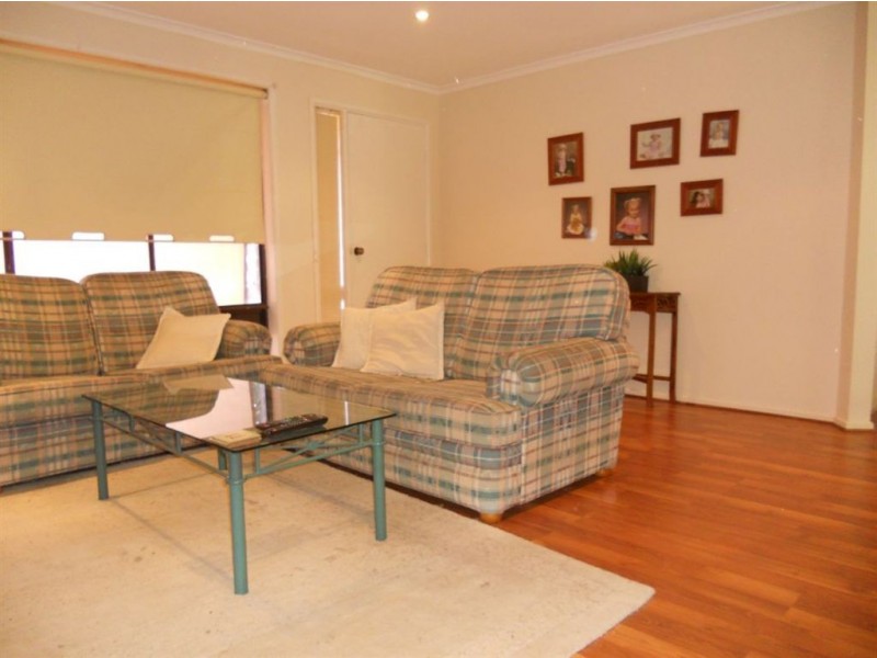 13 Southbound Avenue, Aberfoyle Park SA 5159