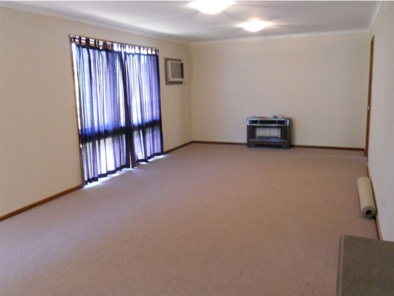 61 Nicolle Drive, Morphett Vale SA 5162