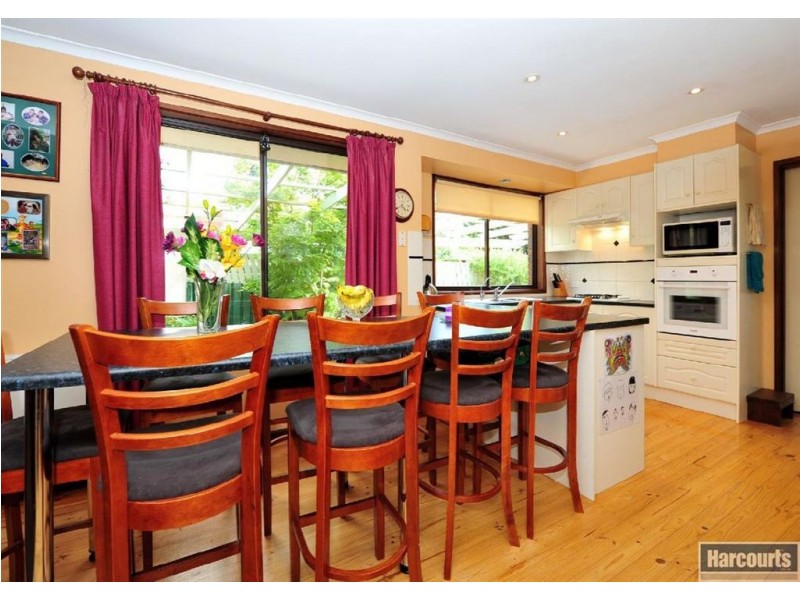 13 Tyson Avenue, Trott Park SA 5158