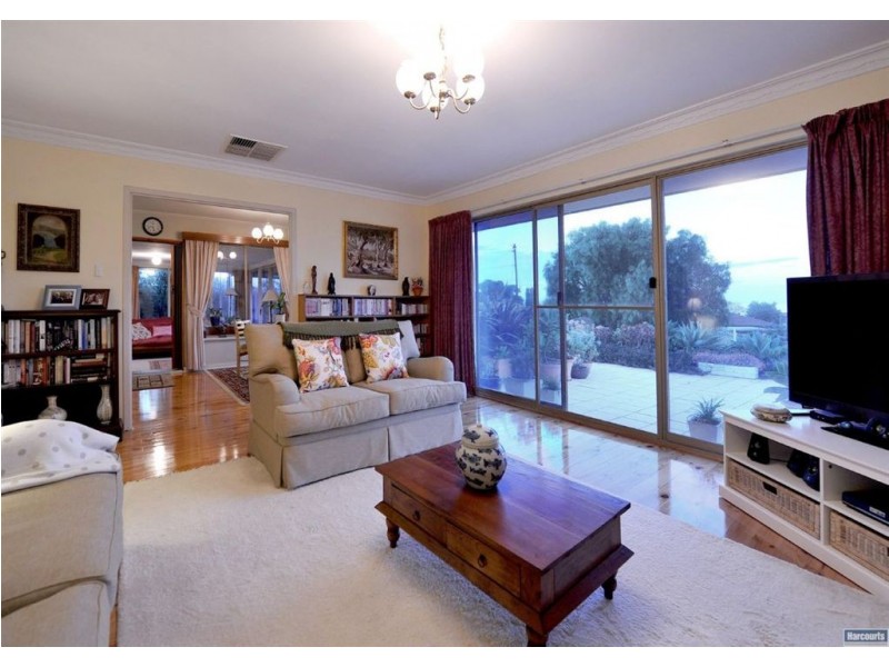 5 Yomara Road, Marino SA 5049