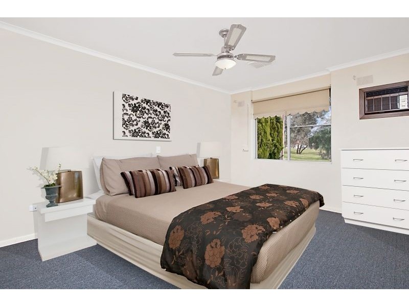 42 Marquisite Drive, Salisbury East SA 5109