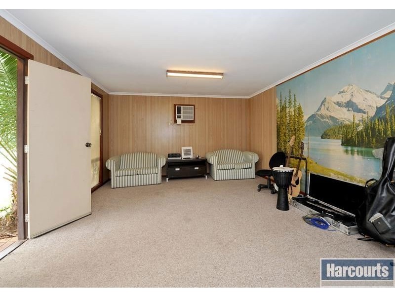 37 Alexander Avenue, Morphett Vale SA 5162