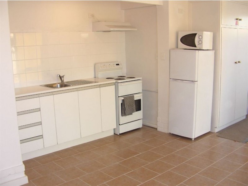 2/19 Cungena Avenue, Park Holme SA 5043