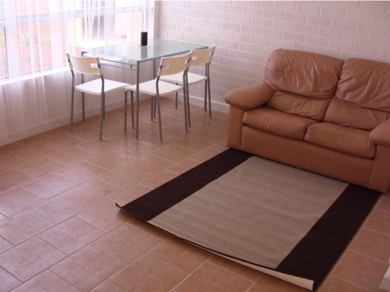 2/19 Cungena Avenue, Park Holme SA 5043