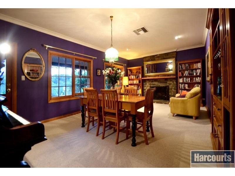 4 Sylvia Court, Coromandel Valley SA 5051