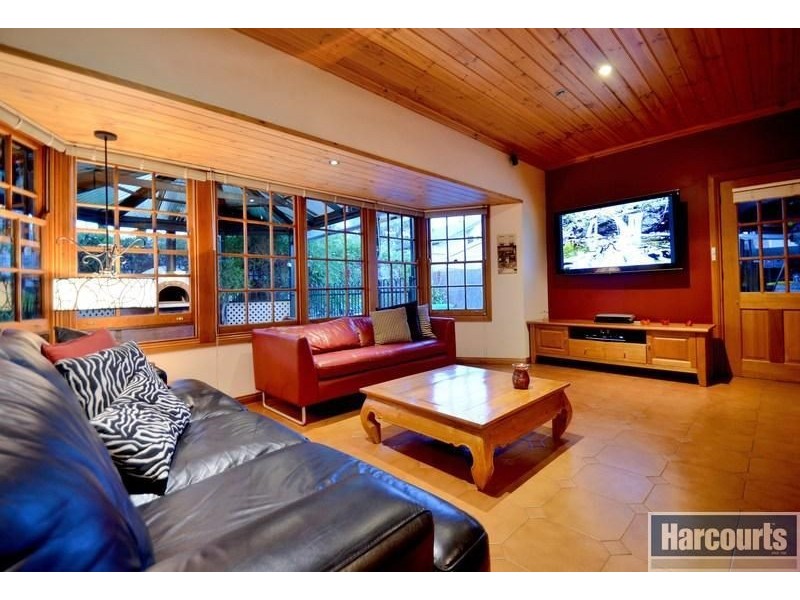 4 Sylvia Court, Coromandel Valley SA 5051