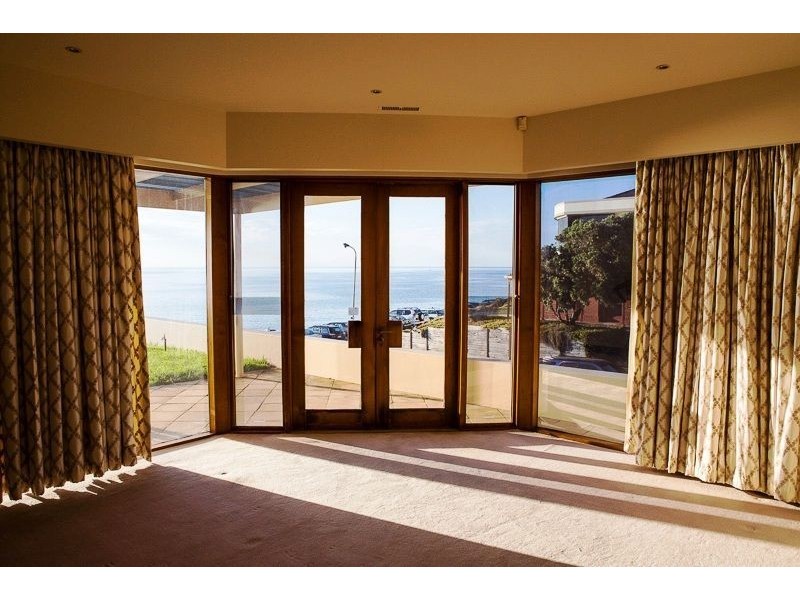 89 The Esplanade, North Brighton SA 5048